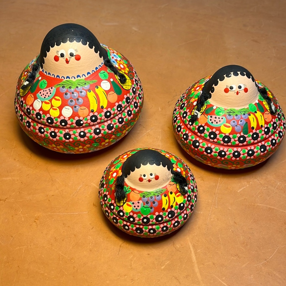 Colombia Ceramic Nesting Dolls - Folk Art